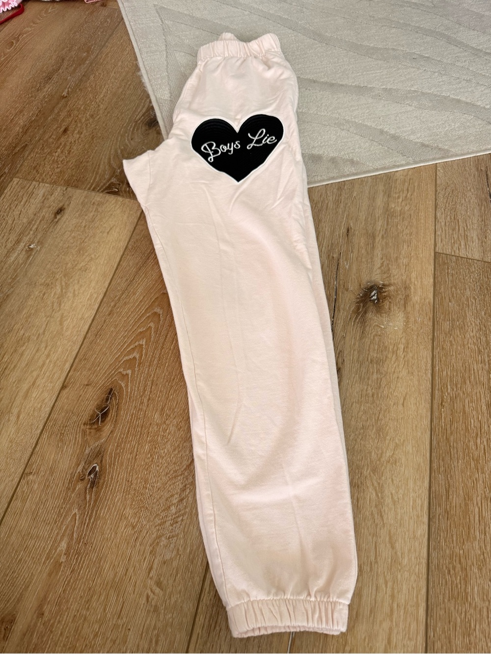 BOYS LIE Light Pink/black sweat pants with Black Heart Patch Sz xs - Picture 2 of 2